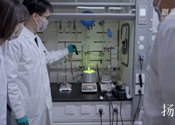 光刻技术 「跨界」 屏幕制造：维信诺 ViP 技术的底层突破 | 公司动态