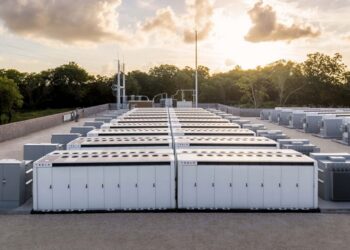 消息称特斯拉上海储能超级工厂 去年生产超过2000台Megapack