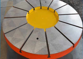 一块铁饼的自我修养:揭秘机械世界里的 「圆桌骑士」 圆形铸铁平台