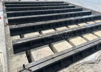 铁子别莽!这份 「保命」 指南能让你的铸铁地轨多扛二十年