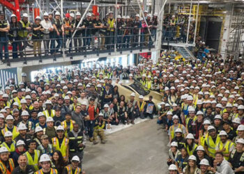 特斯拉Cybercab高管又走1名 项目经理已在上月离开