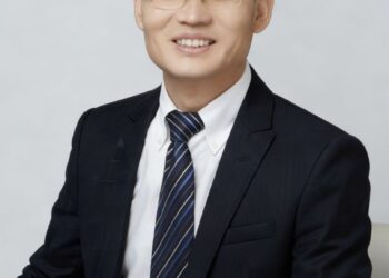 专访野村东方国际证券资产管理部总经理肖令君:地缘动荡下中国资产迎系统性重估,凭双核心成全球投资「稳定器」