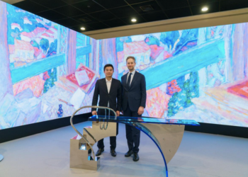 网龙数字艺术作品再次亮相巴塞尔艺术展，以数字技术拓展艺术边界