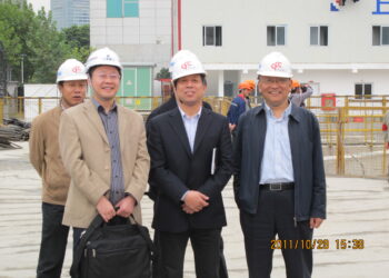 王伟东：从 " 东方蓝宝石" 设计师到AI时代的建筑「破壁人」