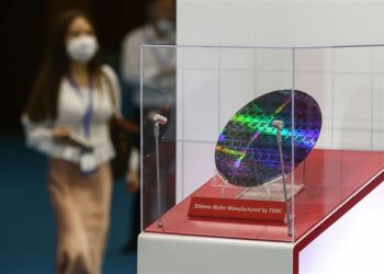 甩开三星!台积电1.4nm工艺进展神速:明年开始风险试产