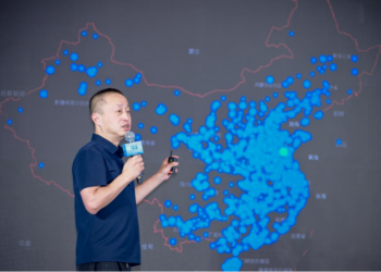 余恩源：新石器要建1000万辆无人车和1亿个机器人的物流网络