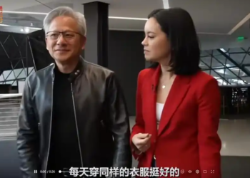 黄仁勋解释每天都穿黑皮衣：能集中精力在重要事项上