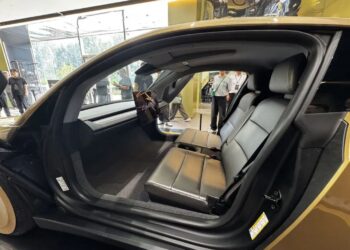 特斯拉，是Robotaxi的救星吗？
